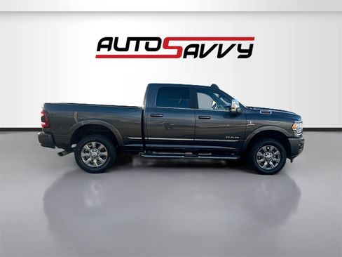 Used 2024 RAM 2500 Limited image 8