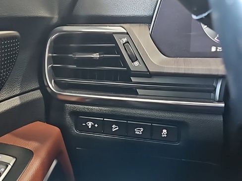 Used 2023 Kia Telluride SX Prestige image 40