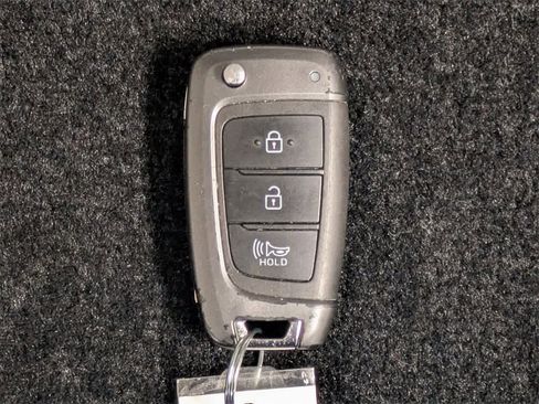 Certified 2022 Hyundai Palisade SE image 37