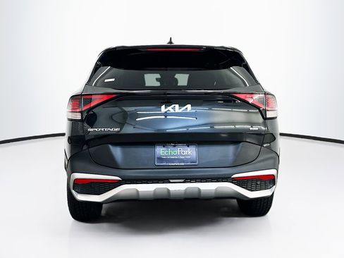 Used 2024 Kia Sportage LX image 7