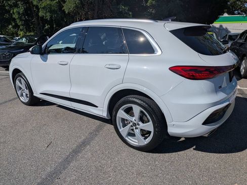 Used 2025 Audi Q5 Premium Plus w/ Premium Plus AWD/4WD image 5