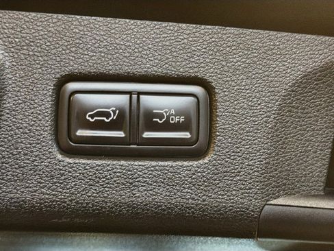 Used 2025 Kia Telluride S AWD/4WD image 32