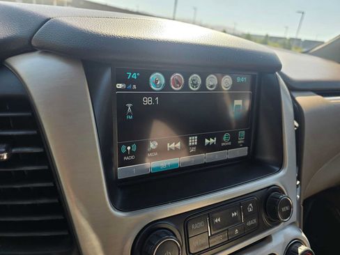 Used 2020 GMC Yukon SLT w/ Open Road Package AWD/4WD image 29
