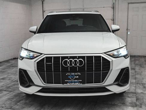 Used 2022 Audi Q3 2.0T Premium AWD/4WD image 2