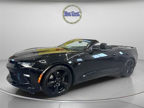 Used 2016 Chevrolet Camaro SS RWD image 2