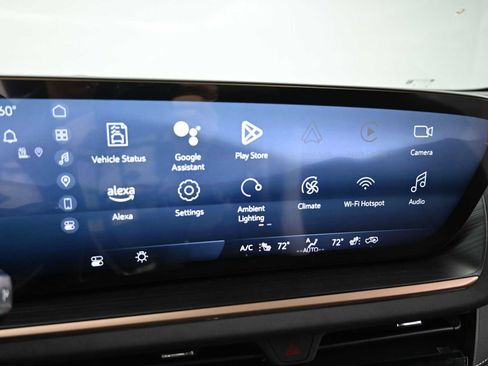 Used 2025 Buick Envision Sport Touring AWD/4WD image 16