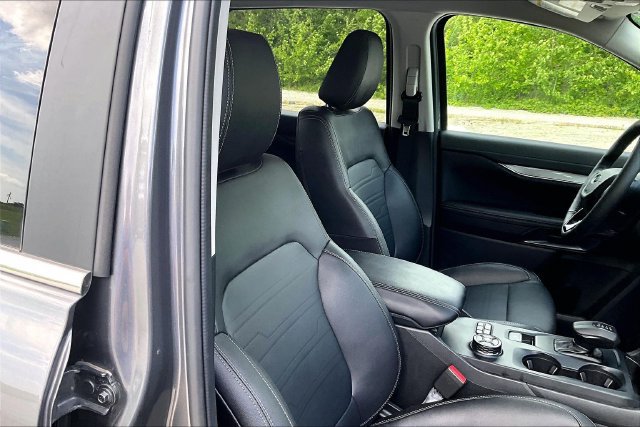 Used 2024 Ford Ranger Lariat w/ Advanced Towing Package AWD/4WD image 7