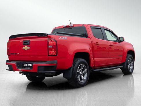 Used 2017 Chevrolet Colorado Z71 AWD/4WD image 5