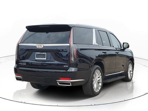 Certified 2023 Cadillac Escalade Premium Luxury w/ Performance Package AWD/4WD image 3