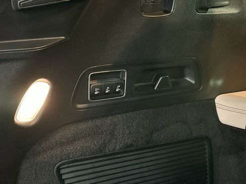 Used 2023 Mercedes-Benz GLS 63 AMG 4MATIC image 39