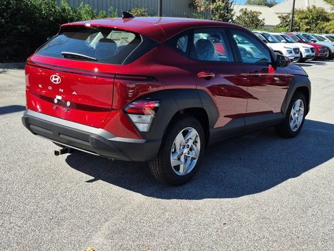 New 2027 Hyundai Kona SE FWD image 6