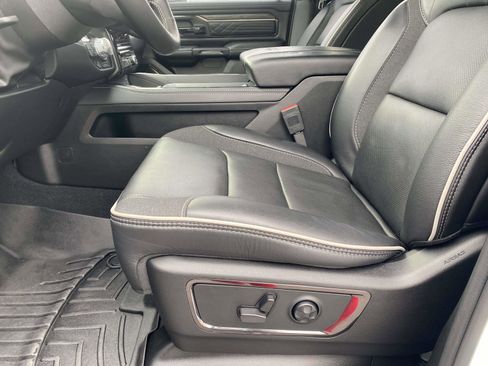 Certified 2025 RAM 1500 Limited w/ Trailer Tow Group image 35