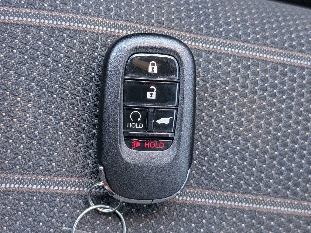 Used 2023 Honda CR-V Sport image 29