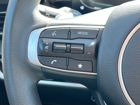 Certified 2023 Kia Sportage LX image 32