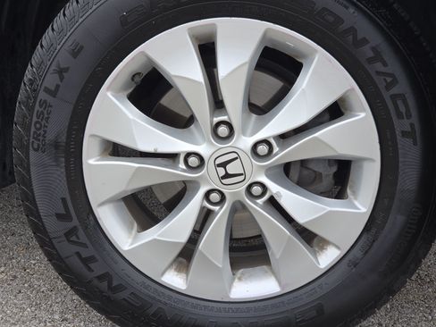 Used 2014 Honda CR-V EX image 10