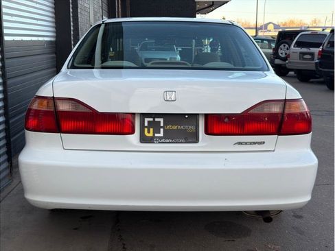 Used 1999 Honda Accord LX image 9