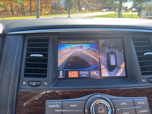 Used 2018 Nissan Armada Platinum w/ Captain Seat Package image 18