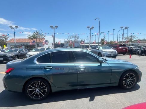 Used 2020 BMW 330i Sedan w/ Driving Assistance Package RWD image 4