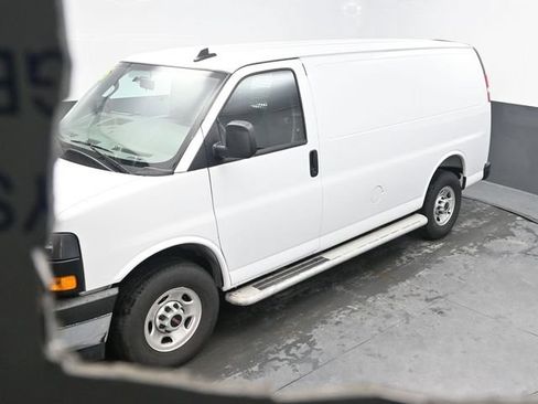 Used 2025 GMC Savana 2500 w/ Driver Convenience Package RWD image 30