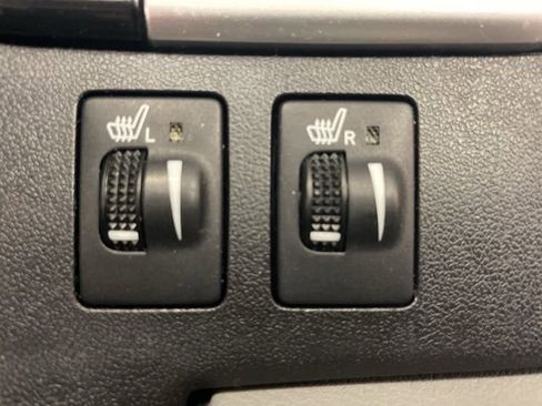 Used 2019 Toyota Highlander XLE image 34