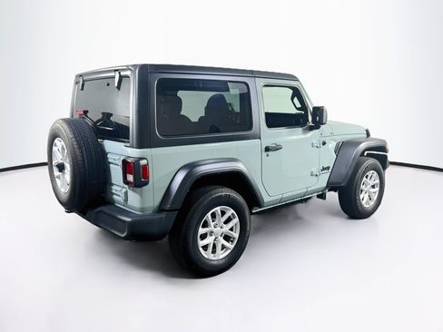 Used 2023 Jeep Wrangler Sport AWD/4WD image 5