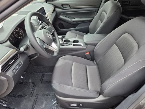 New 2026 Nissan Altima 2.5 SV AWD/4WD image 10