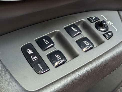 Certified 2024 Volvo XC90 B6 Plus w/ Protection Package Premier AWD/4WD image 24