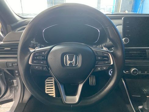 Used 2021 Honda Accord Sport image 5