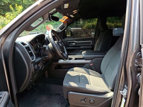 Certified 2022 RAM 1500 Big Horn AWD/4WD image 14