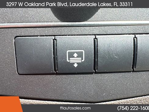 Used 2011 Mercedes-Benz C 300 Sedan image 57