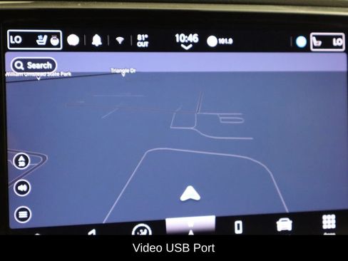 Used 2022 Chrysler Pacifica Limited w/ Uconnect Theater Family Group FWD image 27