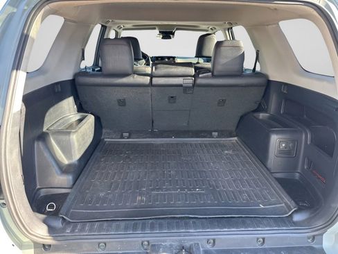 Used 2022 Toyota 4Runner TRD Off-Road Premium w/ Moonroof Package image 10