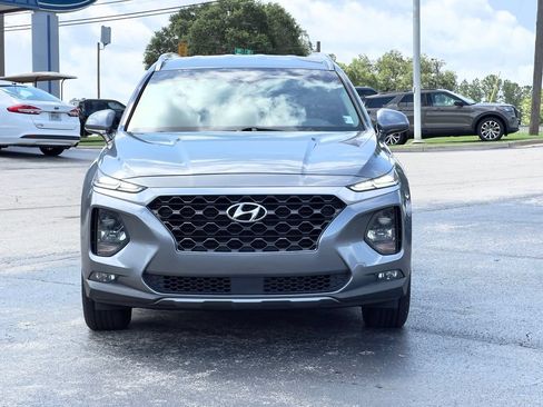 Used 2019 Hyundai Santa Fe SEL FWD image 9