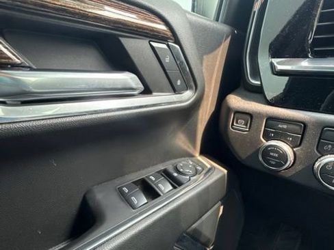 Used 2024 GMC Sierra 1500 Elevation AWD/4WD image 16