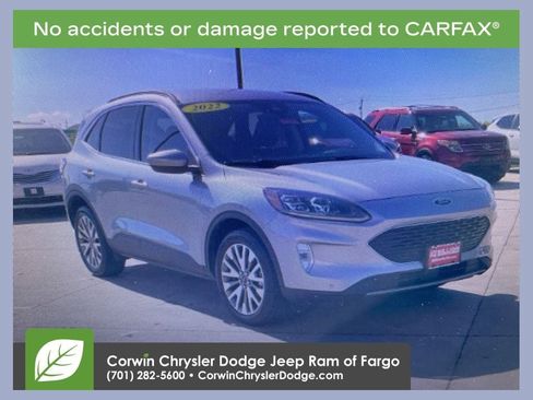 Used 2022 Ford Escape Titanium image 1