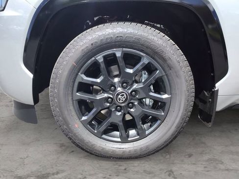 New 2026 Toyota Sequoia Platinum w/ Tow Technology Package AWD/4WD image 9