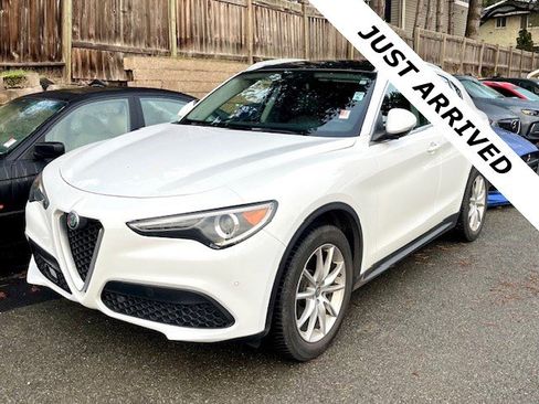 Used 2019 Alfa Romeo Stelvio Ti Lusso w/ Quick Order Package 22X Lusso image 1