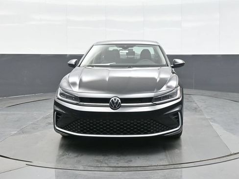 New 2026 Volkswagen Jetta SE FWD image 2
