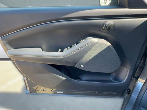 Used 2023 Ford Mustang Mach-E Premium image 20