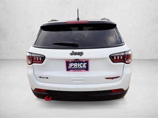 Used 2025 Jeep Compass Trailhawk AWD/4WD video 3