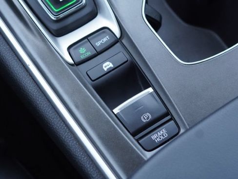 Used 2022 Honda Accord Sport image 32