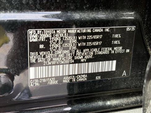 Certified 2025 Toyota RAV4 XLE FWD image 27