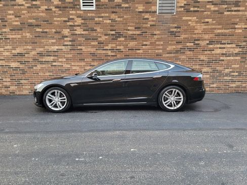 Used 2016 Tesla Model S 70D AWD/4WD image 5
