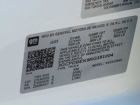 Used 2024 Chevrolet Silverado 1500 Custom AWD/4WD image 25
