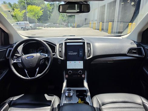 Used 2024 Ford Edge SEL AWD/4WD image 19