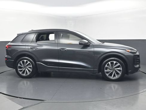Used 2025 Audi Q6 e-tron Prestige w/ Black Warm Weather Package AWD/4WD image 6