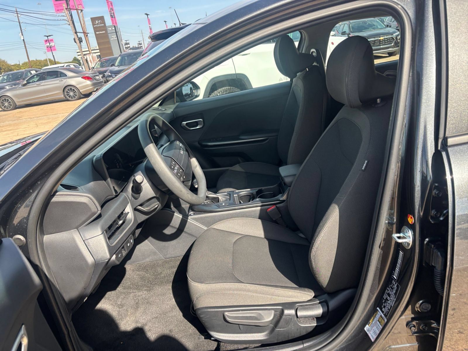 Used 2026 Kia K4 FWD image 25