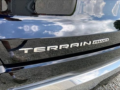 Used 2026 GMC Terrain Denali AWD/4WD image 14