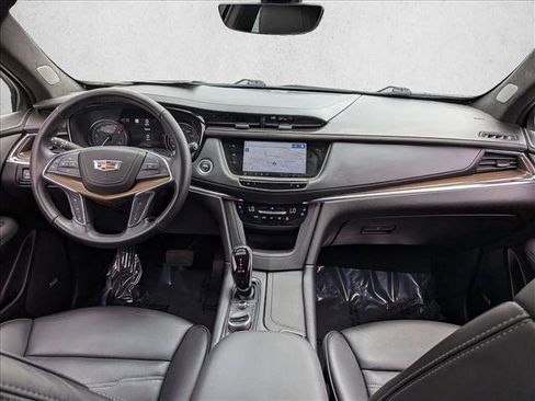 Used 2022 Cadillac XT5 Premium Luxury w/ Platinum Package AWD/4WD image 21