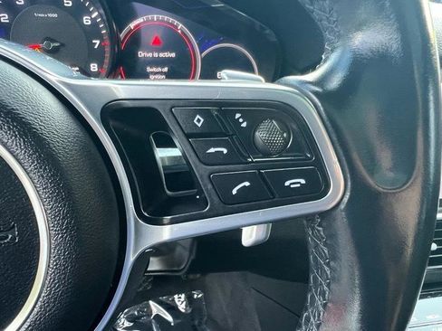 Used 2020 Porsche Cayenne AWD/4WD image 21